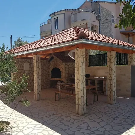 Marina 6 2-1 By Interhome *