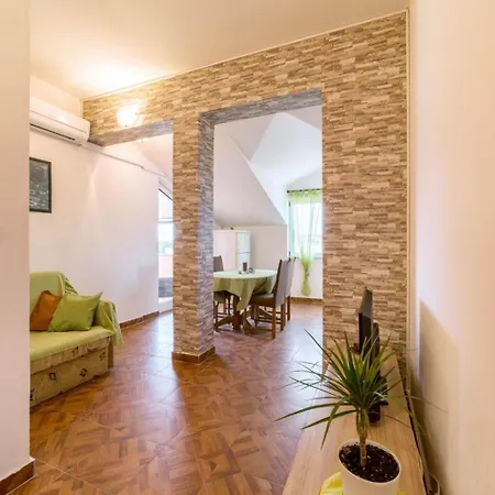 Marina 6 2-1 By Interhome Apartmán *