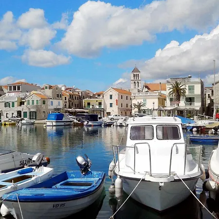 Marina 6 2-1 By Interhome *