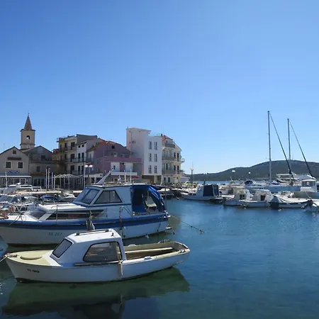 Apartmán Marina 6 2-1 By Interhome