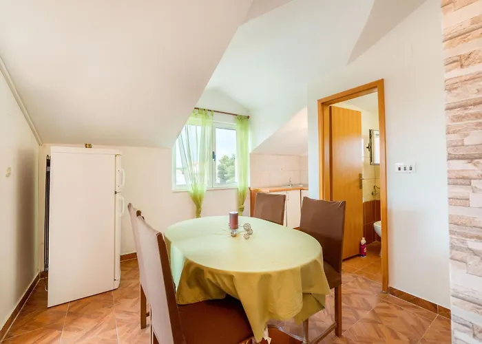 Apartment Marina 6 2-1 By Interhome *