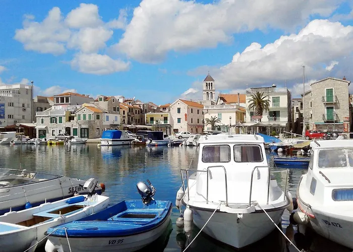 Marina 6 2-1 By Interhome *